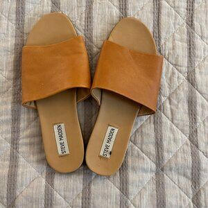 Steve Madden | Brown Faux Leather Sandals